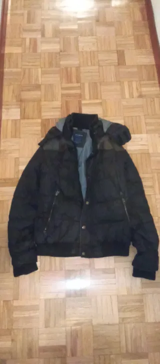 Abrigo cazadora Plumas capucha desmontable negra n