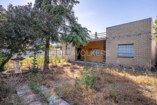 Chalet en venta en Valencina de la Concepción