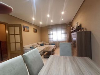 Casa adosada en venta en Puerta de Murcia - Colegios en Ocaña