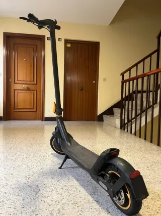 Patinete Eléctrico Negro