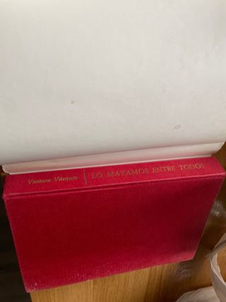 Lo matamos entre todos - Alfonso Vázquez