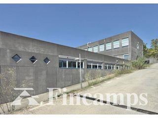 Nave industrial en alquiler en Serraparera en Cerdanyola del Vallès