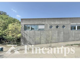 Nave industrial en alquiler en Serraparera en Cerdanyola del Vallès