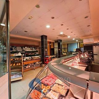 Local comercial en alquiler en Cascajos - Piqueras en Logroño