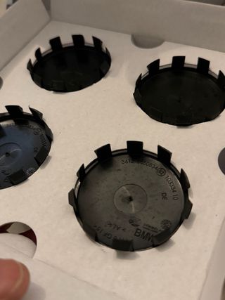 Tapabujes BMW 56mm Serie G (4 uds)