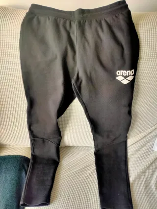 Pantalón de chándal Arena negro