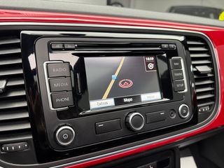 Volkswagen Beetle EDICION FENDER