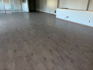 Nave industrial en alquiler en Canovelles