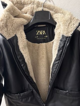 Giacca bambina ,unisex nera Zara