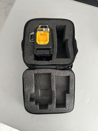 Nivel Láser DeWalt DW089LG Autonivelante