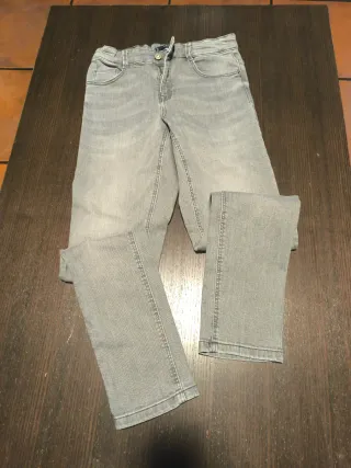 Pantalón vaquero niño H&M. Talla 14