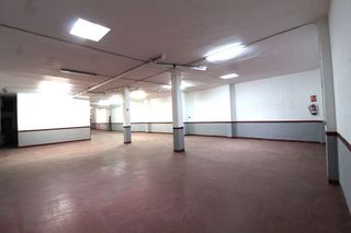 Local comercial en venta en Zona Concordia en Burjassot
