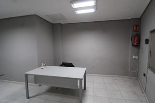 Local comercial en venta en Zona Concordia en Burjassot