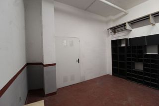 Local comercial en venta en Zona Concordia en Burjassot