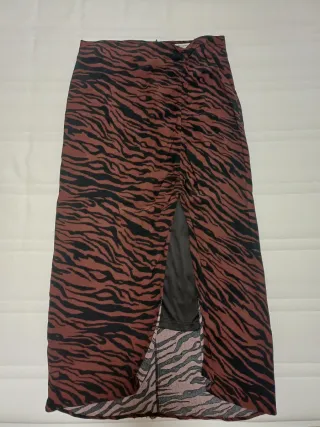 Falda larga estampado cebra