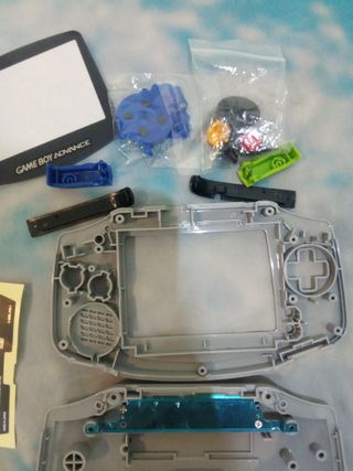 Cover completa per Game Boy Advance