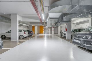 Garaje en alquiler en Eixample en Mataró