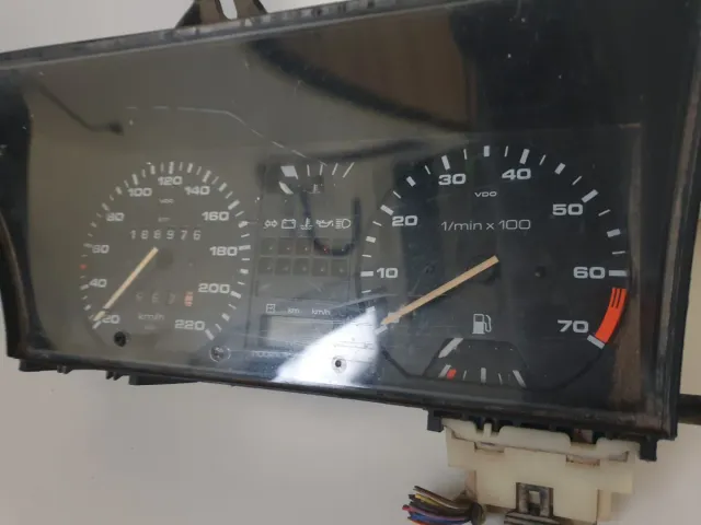 Cuadro instrumentos VW Golf MK2