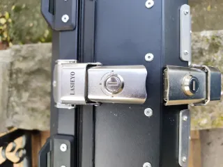 Baúl Top Case Moto 20L Negro