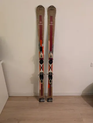 ESQUIS 156 ROSSIGNOL