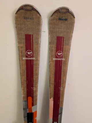 ESQUIS 156 ROSSIGNOL