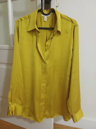Camisa H&M Amarilla Satinada Talla M