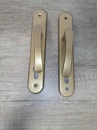 Juego manillas puerta aluminio dorado KOTARBAU