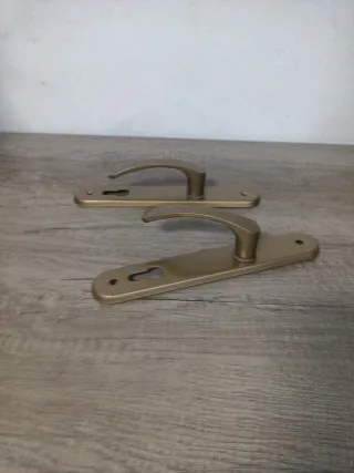 Juego manillas puerta aluminio dorado KOTARBAU