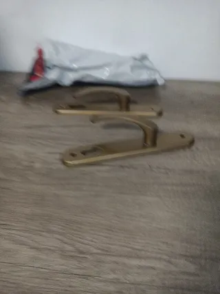 Juego manillas puerta aluminio dorado KOTARBAU