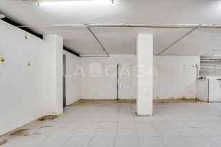Local comercial en venta en Gavarra en Cornellà de Llobregat