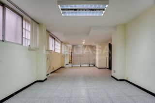 Local comercial en venta en Gavarra en Cornellà de Llobregat