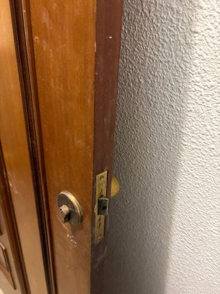 Puerta antigua de madera