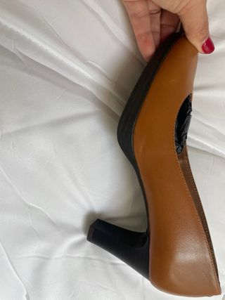 Zapatos Geox Beige/Dorado Talla 35