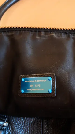 Borsa a spalla Piquadro nera in pelle