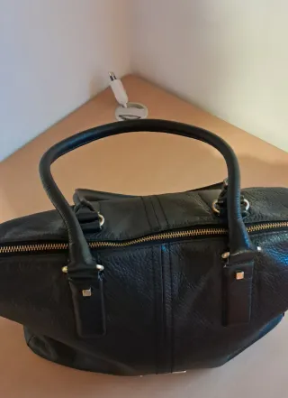 Borsa a spalla Piquadro nera in pelle