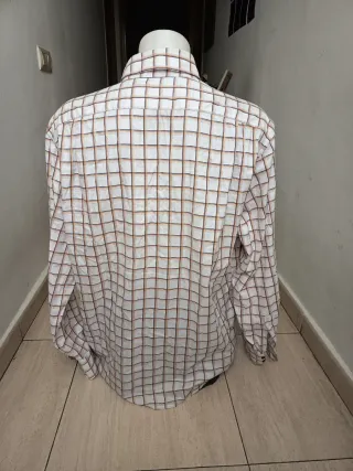 Camisa de hombre a cuadros