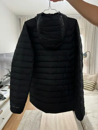 Chaqueta Columbia con capucha Negra