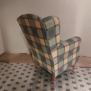 Butaca orejera tela cuadros