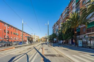 Garaje en alquiler en Pajaritos - Plaza de Toros en Granada