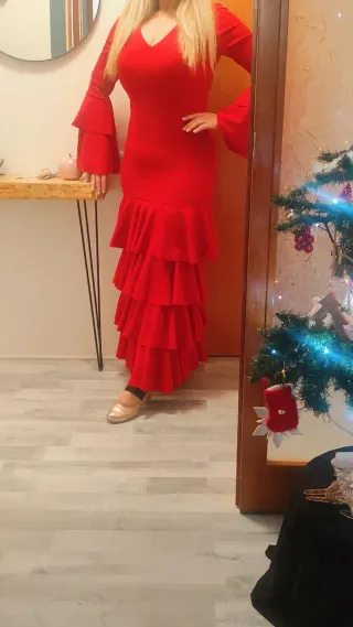 Vestido flamenco rojo volantes