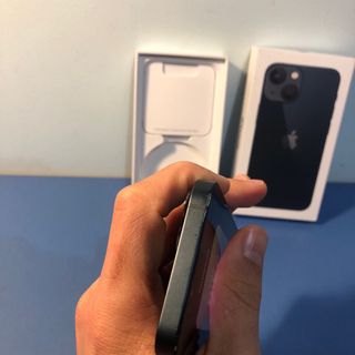 iPhone 13 mini negro 79% batería
