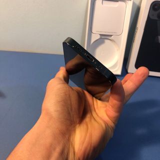 iPhone 13 mini negro 79% batería