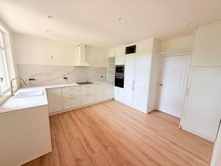 Chalet en alquiler en Piovera - Conde Orgaz en Madrid