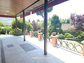 Chalet en alquiler en Piovera - Conde Orgaz en Madrid