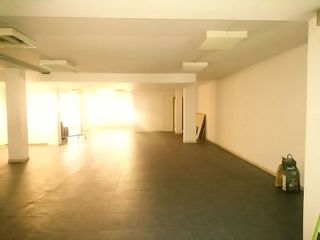 Local comercial en alquiler en Centre en Castelldefels