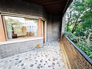 Piso en alquiler en Jerónimos en Madrid