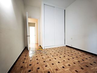 Piso en alquiler en Jerónimos en Madrid