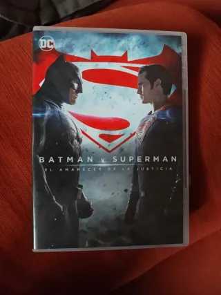 DVD Batman v Superman: El Amanecer de la Justicia