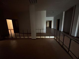 Local comercial en venta en Úbeda