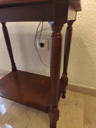 Mesita auxiliar madera con cajón